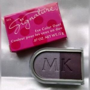 Mary Kay Signature Eye Color Duet FIG Shadow  8859 Purple Discontinued NIB NOS